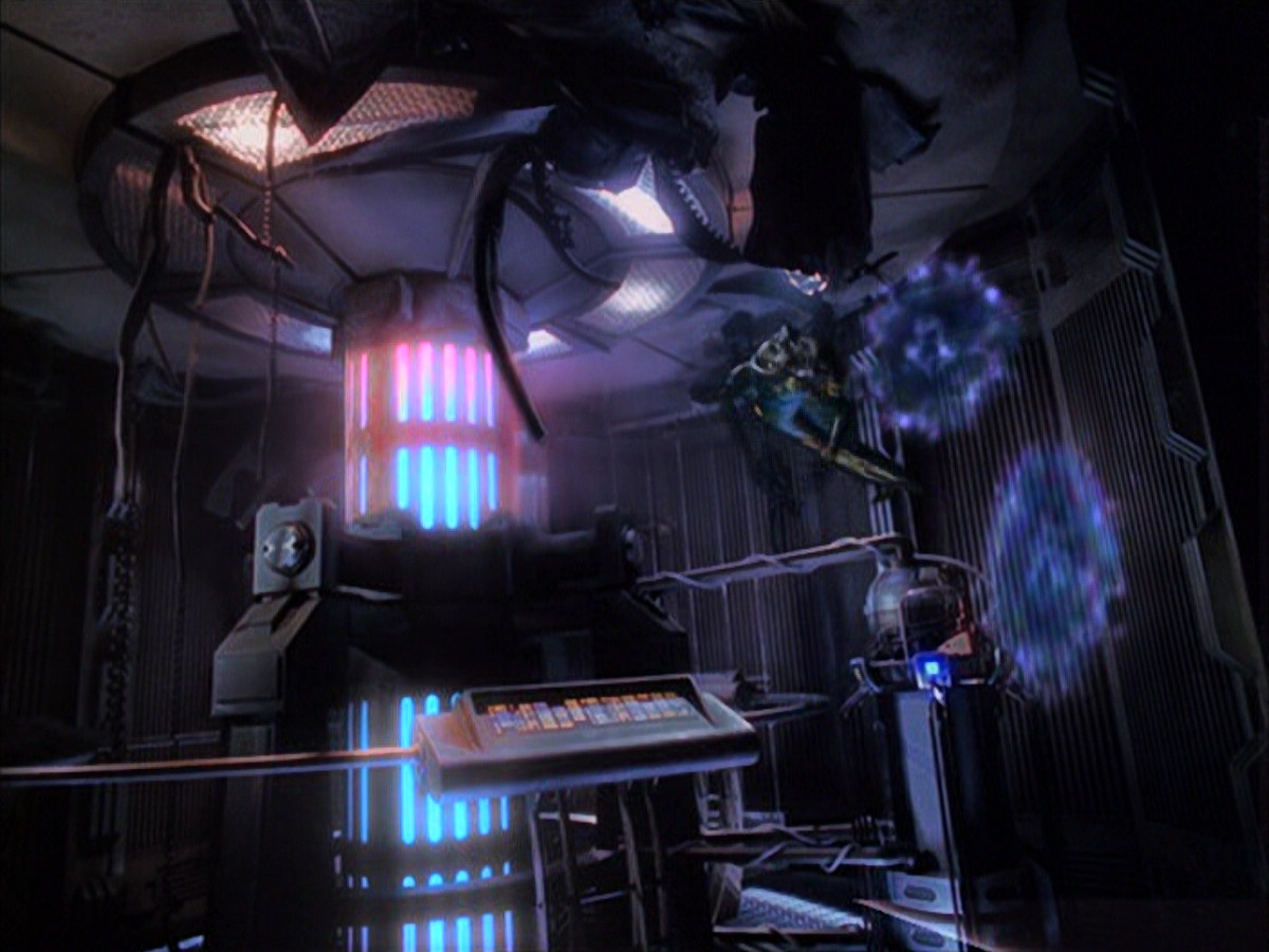 extant_StarTrek_VOY_6x01-EquinoxPart2_03089.jpg