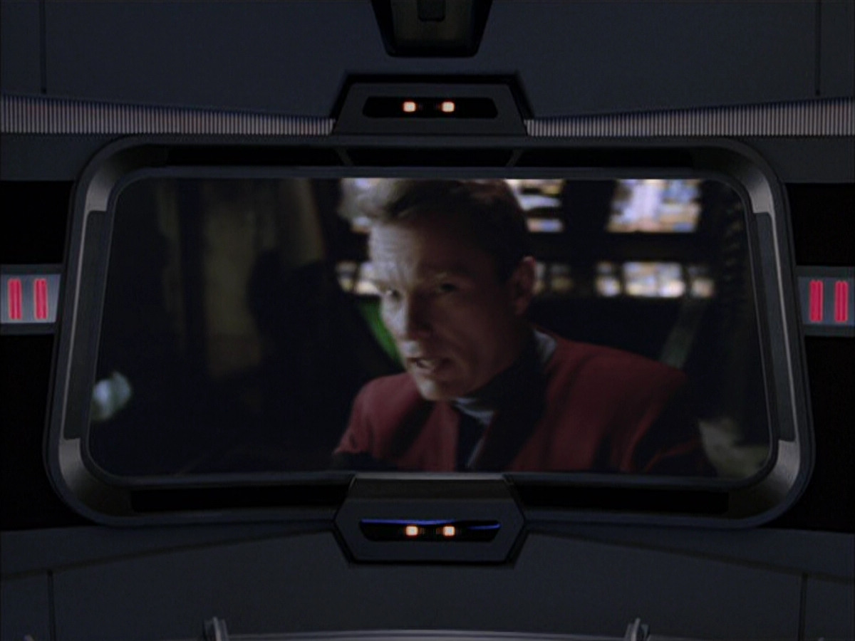 extant_StarTrek_VOY_6x01-EquinoxPart2_03173.jpg