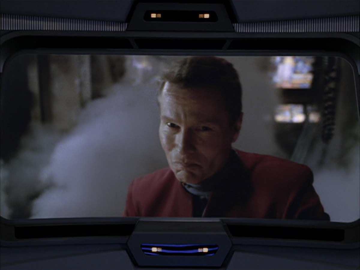 extant_StarTrek_VOY_6x01-EquinoxPart2_03199.jpg