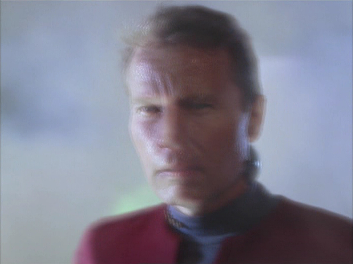 extant_StarTrek_VOY_6x01-EquinoxPart2_03230.jpg