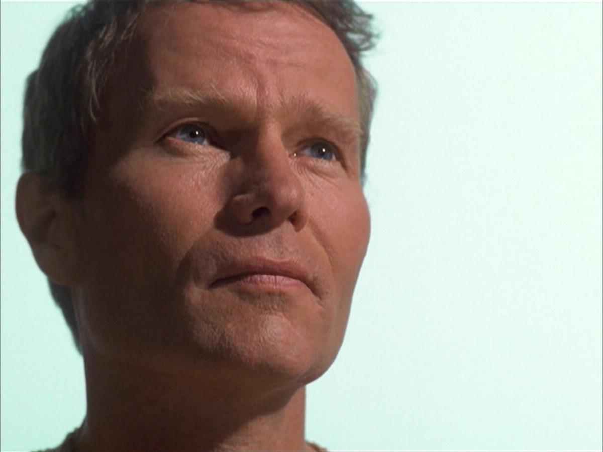 extant_StarTrek_VOY_6x01-EquinoxPart2_03264.jpg
