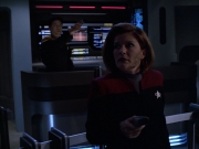 extant_StarTrek_VOY_6x01-EquinoxPart2_00183.jpg