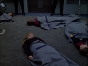 extant_StarTrek_VOY_6x01-EquinoxPart2_00409.jpg