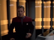 extant_StarTrek_VOY_6x01-EquinoxPart2_00453.jpg
