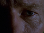 extant_StarTrek_VOY_6x01-EquinoxPart2_00528.jpg