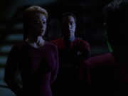 Filename=extant_StarTrek_VOY_6x01-EquinoxPart2_00583.jpg
Filesize=135KiB
Dimensions=1200x900
Date added=Dec 27, 2019 extant_StarTrek_VOY_6x01-EquinoxPart2_00583.jpg