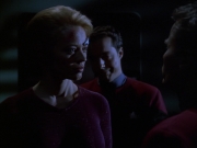 extant_StarTrek_VOY_6x01-EquinoxPart2_00623.jpg