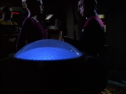 extant_StarTrek_VOY_6x01-EquinoxPart2_00644.jpg