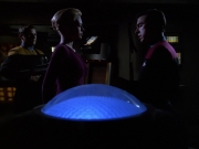 extant_StarTrek_VOY_6x01-EquinoxPart2_00645.jpg