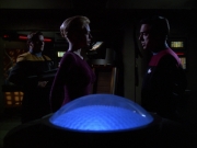 extant_StarTrek_VOY_6x01-EquinoxPart2_00650.jpg