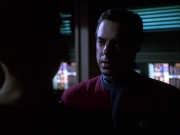 extant_StarTrek_VOY_6x01-EquinoxPart2_00661.jpg