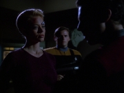extant_StarTrek_VOY_6x01-EquinoxPart2_00670.jpg