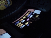 extant_StarTrek_VOY_6x01-EquinoxPart2_00674.jpg