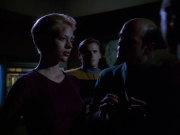 extant_StarTrek_VOY_6x01-EquinoxPart2_00695.jpg