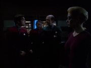 extant_StarTrek_VOY_6x01-EquinoxPart2_00766.jpg