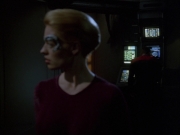 extant_StarTrek_VOY_6x01-EquinoxPart2_00773.jpg