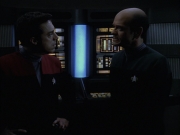 extant_StarTrek_VOY_6x01-EquinoxPart2_00777.jpg