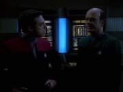 extant_StarTrek_VOY_6x01-EquinoxPart2_00786.jpg
