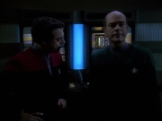 extant_StarTrek_VOY_6x01-EquinoxPart2_00787.jpg
