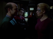 extant_StarTrek_VOY_6x01-EquinoxPart2_00794.jpg