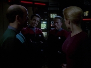 extant_StarTrek_VOY_6x01-EquinoxPart2_00799.jpg