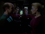 extant_StarTrek_VOY_6x01-EquinoxPart2_00801.jpg