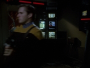 extant_StarTrek_VOY_6x01-EquinoxPart2_00806.jpg