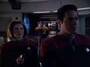 extant_StarTrek_VOY_6x01-EquinoxPart2_00859.jpg
