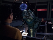extant_StarTrek_VOY_6x01-EquinoxPart2_00863.jpg