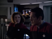 extant_StarTrek_VOY_6x01-EquinoxPart2_00884.jpg