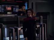 extant_StarTrek_VOY_6x01-EquinoxPart2_00895.jpg