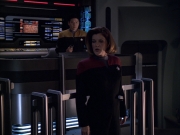 extant_StarTrek_VOY_6x01-EquinoxPart2_00897.jpg