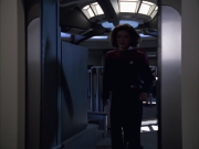 extant_StarTrek_VOY_6x01-EquinoxPart2_00917.jpg