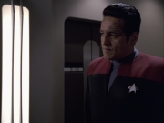 extant_StarTrek_VOY_6x01-EquinoxPart2_00922.jpg