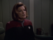 extant_StarTrek_VOY_6x01-EquinoxPart2_00926.jpg