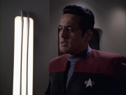 extant_StarTrek_VOY_6x01-EquinoxPart2_00943.jpg