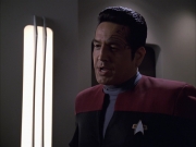 extant_StarTrek_VOY_6x01-EquinoxPart2_00955.jpg