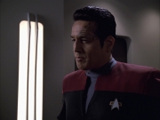 extant_StarTrek_VOY_6x01-EquinoxPart2_00957.jpg