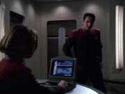 extant_StarTrek_VOY_6x01-EquinoxPart2_00970.jpg