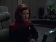 extant_StarTrek_VOY_6x01-EquinoxPart2_00987.jpg