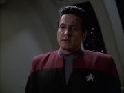 extant_StarTrek_VOY_6x01-EquinoxPart2_01003.jpg