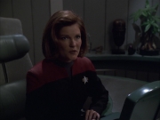 extant_StarTrek_VOY_6x01-EquinoxPart2_01010.jpg