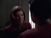 extant_StarTrek_VOY_6x01-EquinoxPart2_01028.jpg