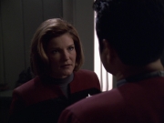 extant_StarTrek_VOY_6x01-EquinoxPart2_01030.jpg