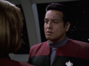 extant_StarTrek_VOY_6x01-EquinoxPart2_01032.jpg