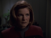 extant_StarTrek_VOY_6x01-EquinoxPart2_01041.jpg