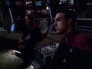 extant_StarTrek_VOY_6x01-EquinoxPart2_01072.jpg