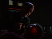 extant_StarTrek_VOY_6x01-EquinoxPart2_01103.jpg
