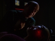 extant_StarTrek_VOY_6x01-EquinoxPart2_01107.jpg