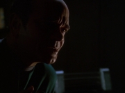 extant_StarTrek_VOY_6x01-EquinoxPart2_01123.jpg